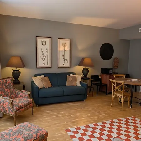 Appartements Caumartin 64-3